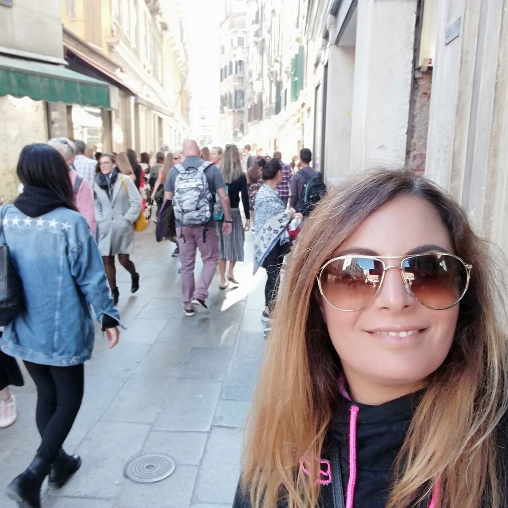 Meet your Posher, Lori